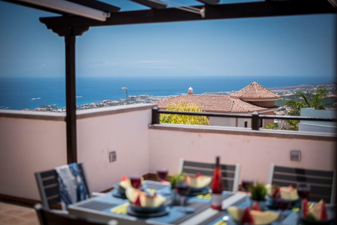 2 Charming Villa Private Pool And Sea View Costa Adeje  Luaran gambar
